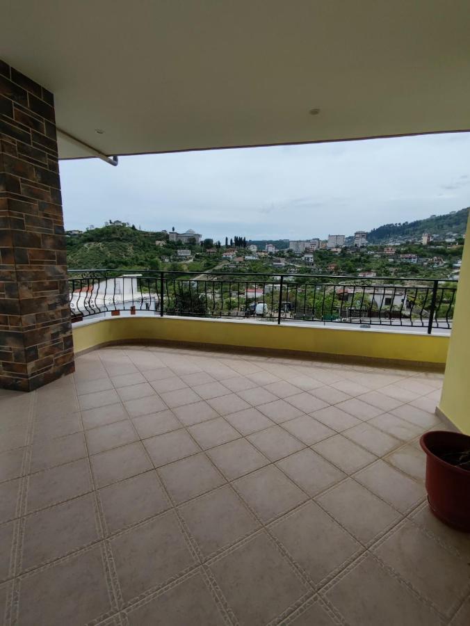 Cheerful 2 Bedroom Villa With Free Parking. Gjirokaster Exterior photo